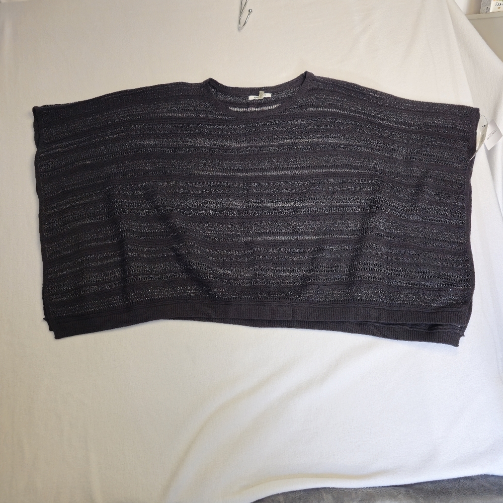 DKNYC Women Black Gray Striped Knit Poncho‎ M/L B350779UA NEW